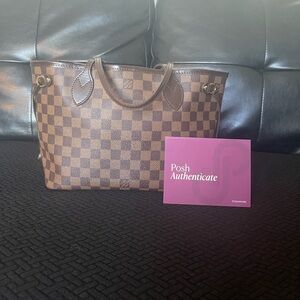 Louis Vuitton Neverfull PM